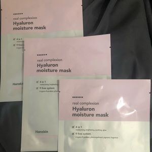 3 Hanskin Hyaluron Moisture Mask